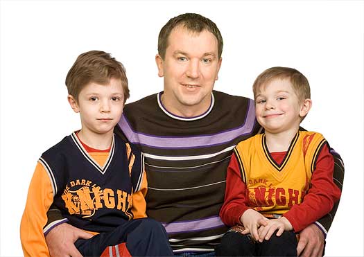 Павел Жемеров с детьми